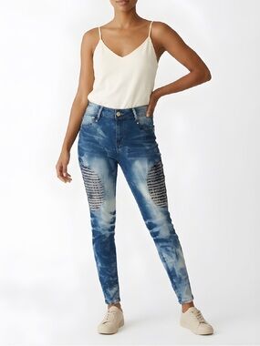 Salvaje Evolution Women's embellished space/Art‎ Acid Wash Denim jeans Size 9